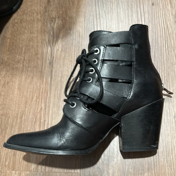 Steve Madden Real Leather Buckle Ankle Booties with Pointed Toe - Picture 3 of 3